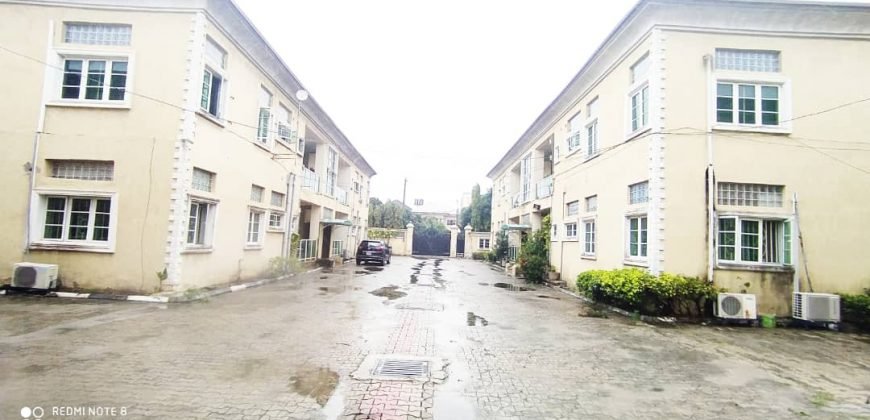16 units available 3 bedroom flats for rent in lekki phase 1