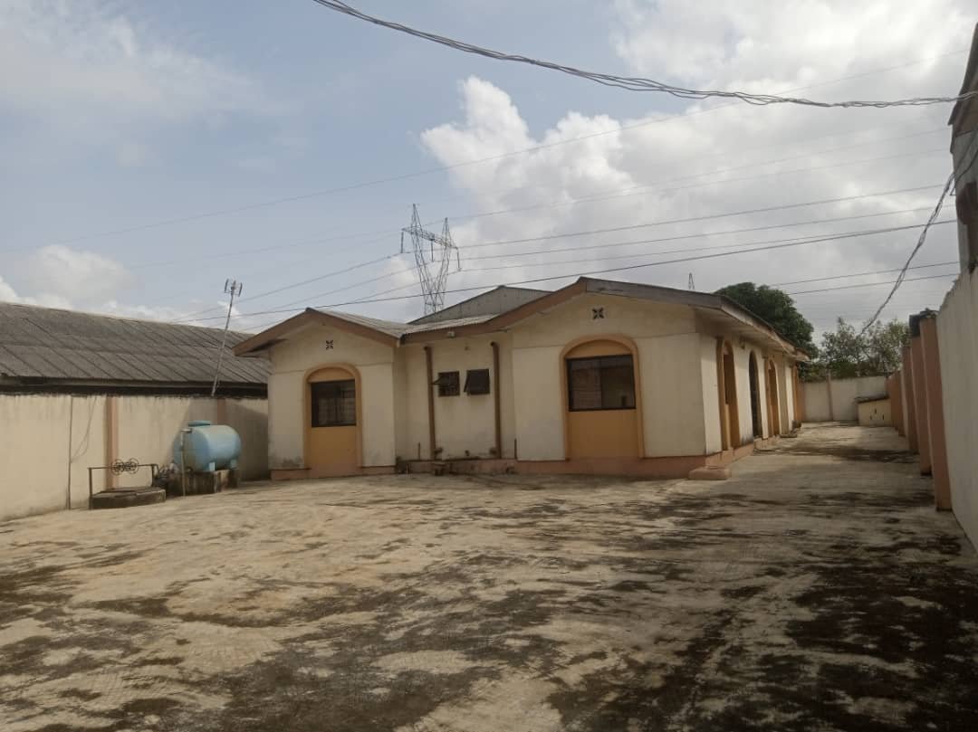 bungalow for sale at ipaja
